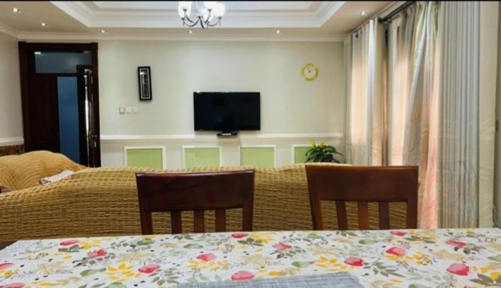 Palatine Apartments Makindye Kizungu, 坎帕拉 外观 照片